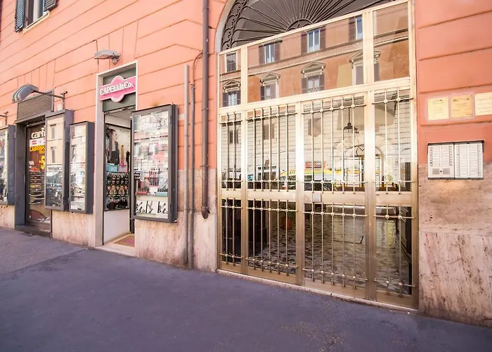 Appartamento Luxury Near Vatican, Steps To Metro, Ac & Fast Wifi Roma