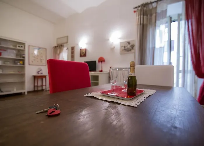 Luxury Near Vatican, Steps To Metro, Ac & Fast Wifi Appartamento