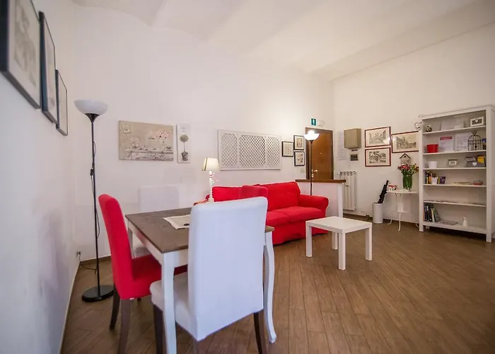 Bright Apartment Near Vatican, Steps To Metro, Ac & Fast Wifi *